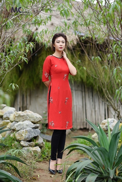 Áo dài Tết M07