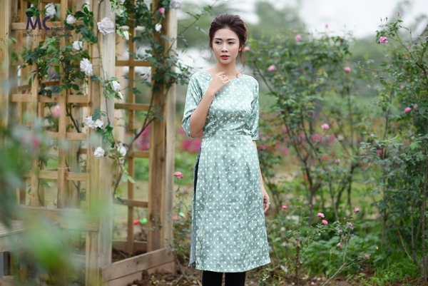 Áo dài Tết M11