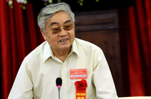 Nguyên Bộ trưởng Phạm Minh Hạc: Giáo dục không thể hồ đồ