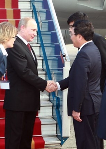 Tổng thống Putin tới Hà Nội