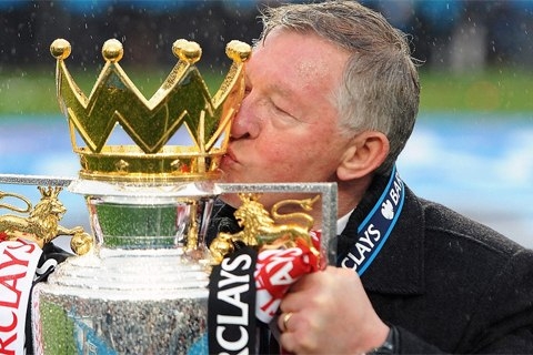 Ferguson nghẹn ngào nói lời cuối ở Old Trafford