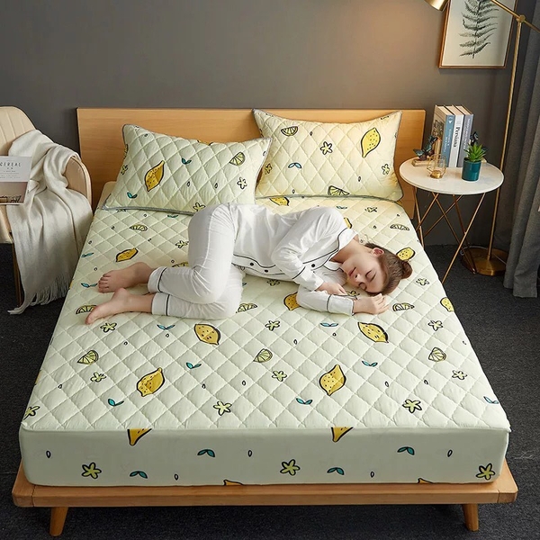 ga-chong-tham-chan-bong-qua-chanh-vang-sgactcb7