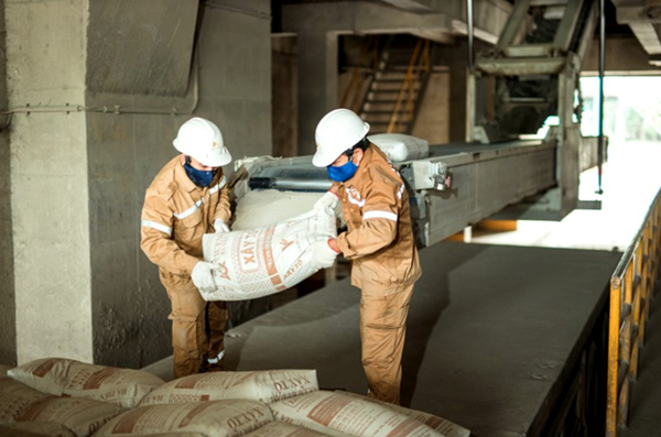 Những khó khăn còn tồn đọng của nghành xi măng trong những năm qua