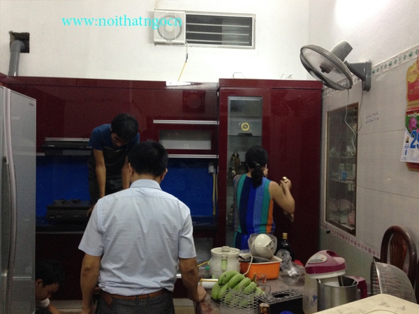 Đóng tủ bếp inox cánh Acrylic bóng giương nhà anh Quang Tp Ninh Bình