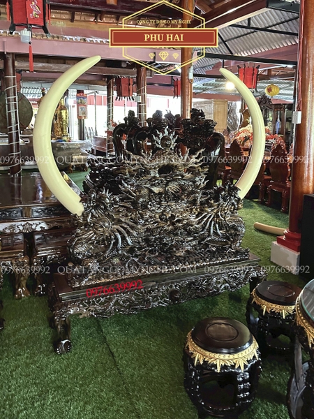 Giá ngà tứ linh gỗ mun
