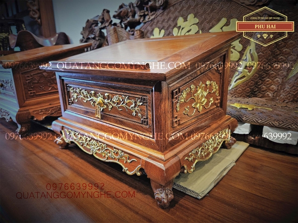 Kệ tụng kinh gỗ 