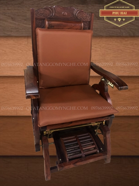Ghế Lười Gỗ Nệm Bọc Da Êm Ái