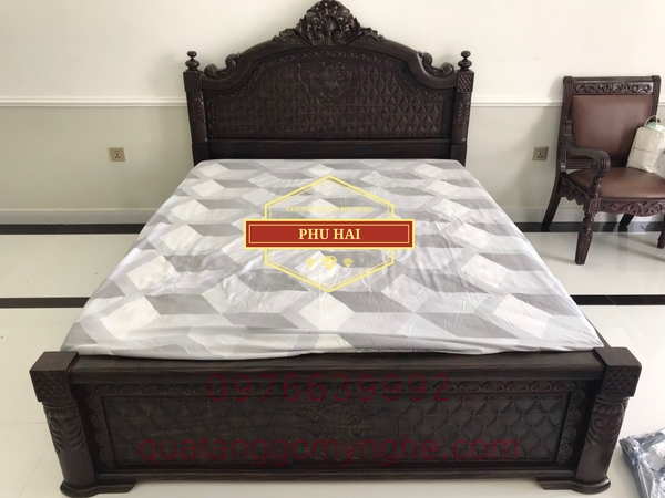 Giường Ngủ Gỗ Tự Nhiên