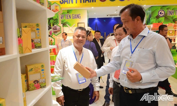 XÂY DỰNG THƯƠNG HIỆU GẠO ĐẶC SẢN TIỀN GIANG