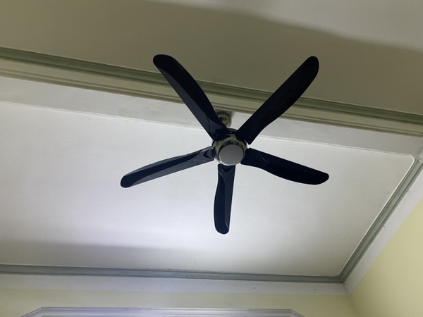 QUẠT TRẦN ĐÈN AT03