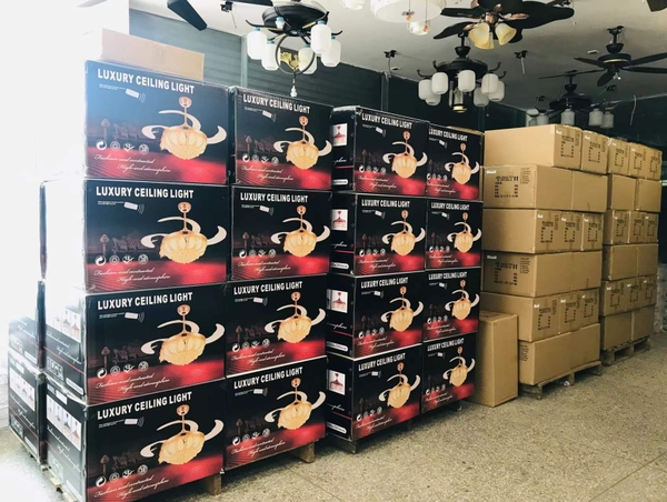 QUẠT TRẦN ĐÈN AT14B