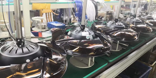 QUẠT TRẦN ĐÈN AT02