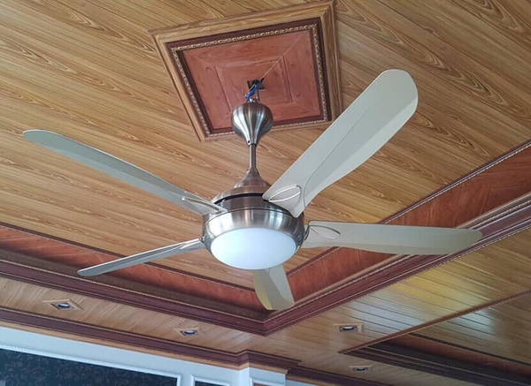 QUẠT TRẦN ĐÈN AT21