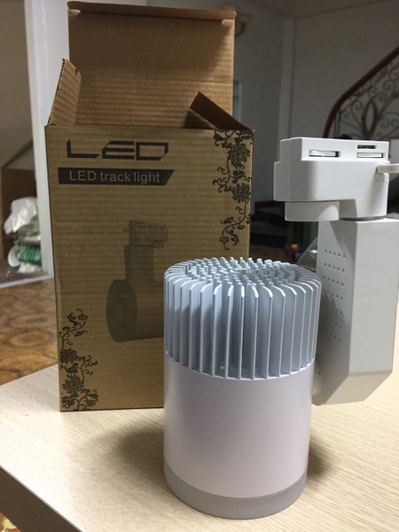 Rọi ray cao cấp 12W vỏ trắng-đen