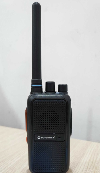 Máy bộ đàm Motorola Xir-P338