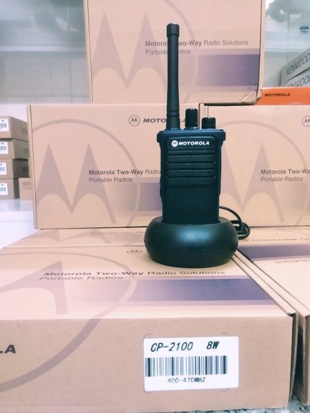 Máy Bộ đàm Motorola CP 2100S