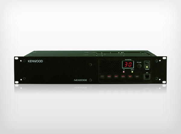 Trạm chuyển tiếp tín hiệu khuếch đại tín hiệu đi xa hơn NEXEDGE REPEATER KENWOOD NXR-810
