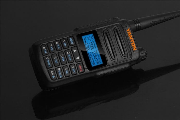 Bộ đàm 2 băng YANTON UV3D