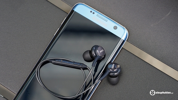 Trên Tay Tai Nghe Samsung S8 AKG - Sản phẩm tinh chỉnh bởi Harman Kardon