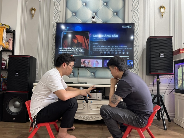 Bộ Karaoke Gia Đình Blue B8800