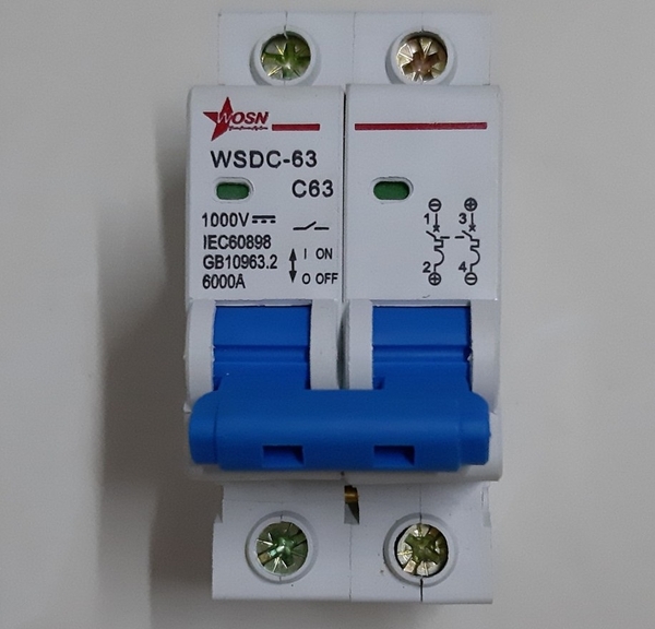 Công tắc CB đóng ngắt DC 1000V 63A