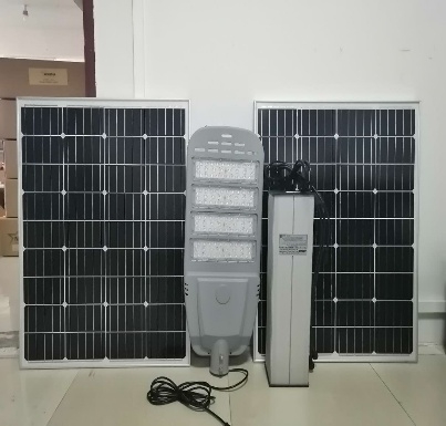 Đèn đường năng lượng mặt trời cao cấp 200W