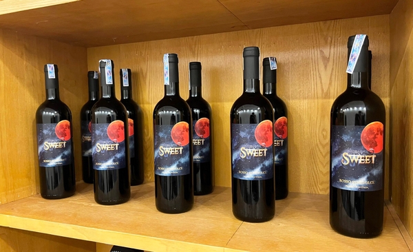 5 chai rượu vang đỏ ngon, giá rẻ nên sắm dịp Tết này