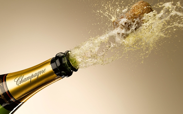 6 nguyên tắc để thưởng thức rượu Champagne đúng chuẩn