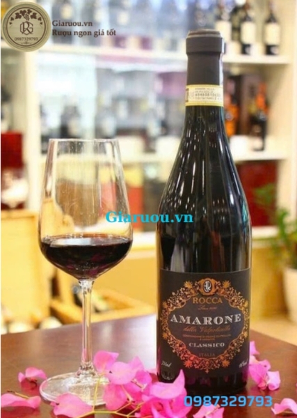 Rượu vang Amarone đắt là do đâu?