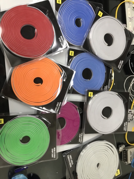 led-neon-flex-cuon-5m-kich-thuoc-6x12mm