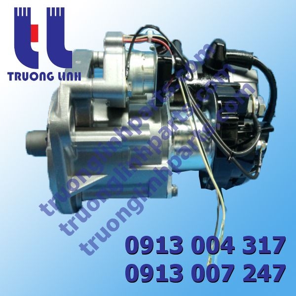 0-24000-3251 Củ đề máy đào Hitachi ZX135
