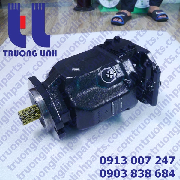 Bơm thủy lực piston A10VO110DFR1/31R-VSC62KO4 Rexroth
