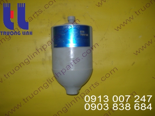 Bình tích áp thủy lực  xe cẩn cẩu