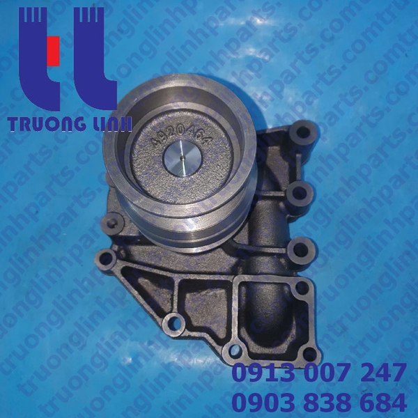 Bơm nước Cummins 4920464