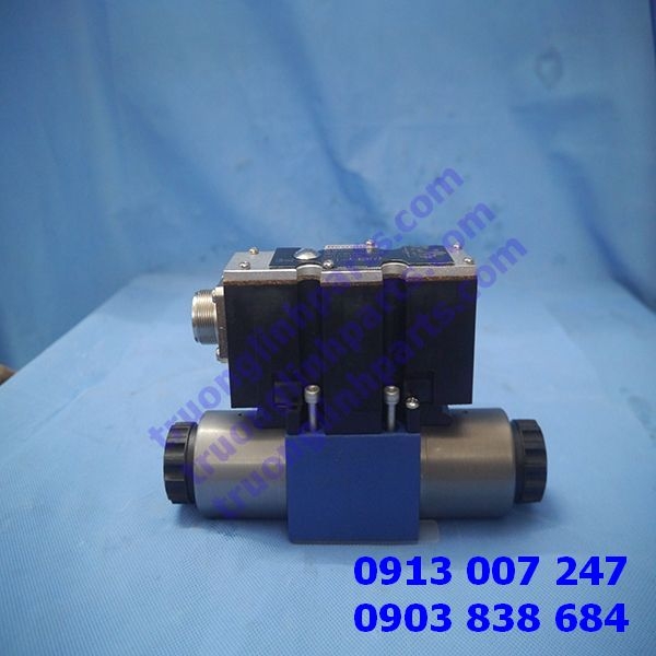 4WRAE6W30-23/G2KK31-A/V Van