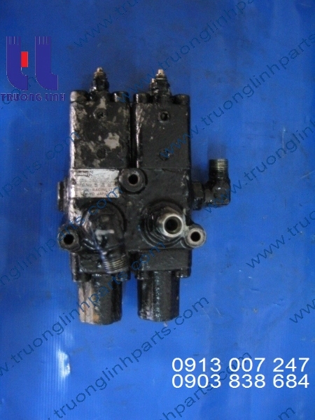 Van phân phối thủy lực xe cần cẩu 