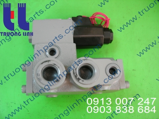 Van phân phối thủy lực xe cần cẩu 
