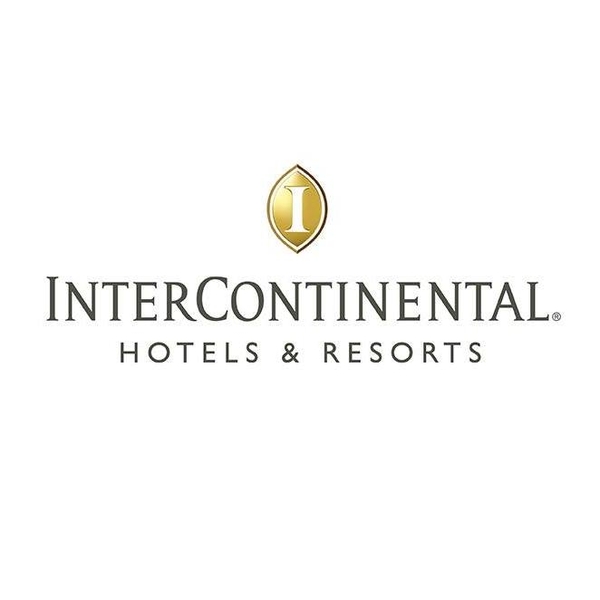 Cung cấp bục xoay 360 cho YEP của InterContinental Halong Bay