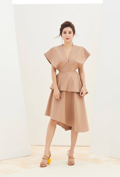 Những mẫu váy xòe đẹp và hot nhất dành cho nàng công sở