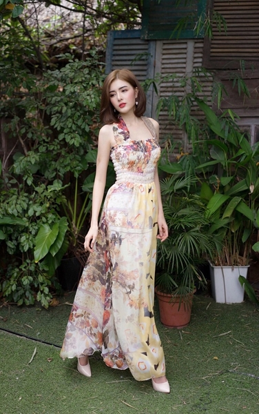 Cách chọn váy maxi cho nàng chân ngắn 