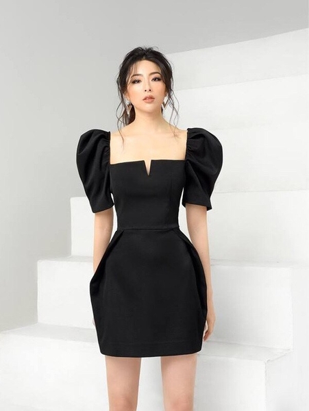 Những mẫu váy đầm ôm body hàng hiệu đẹp dự tiệc năm 2019-2020