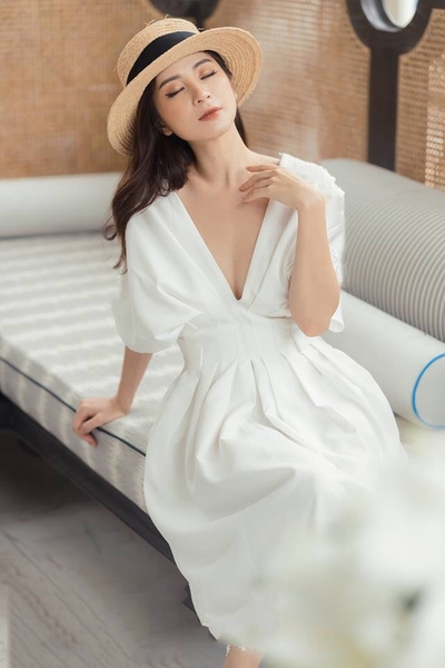 Những mẫu váy xòe đẹp và hot nhất dành cho nàng công sở