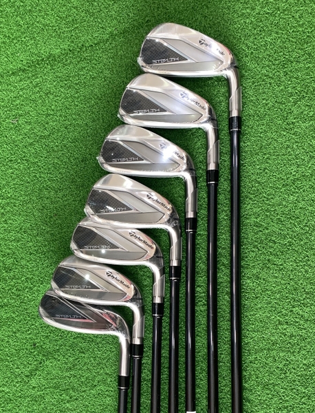 IRON SET TAYLORMADE STEALTH