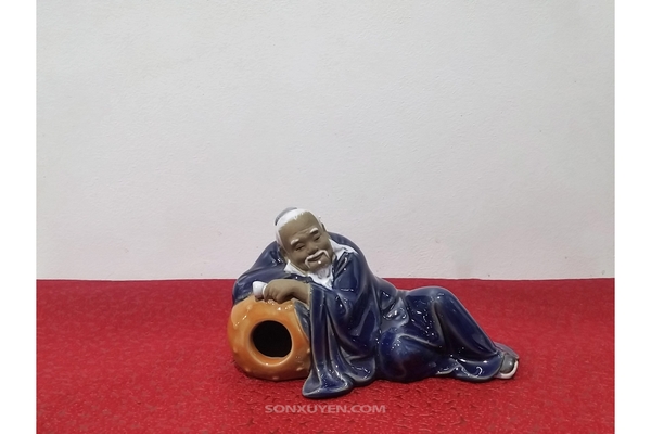 Tượng nhà thơ Lý Bạch