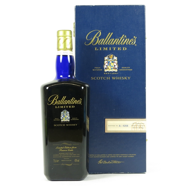 giá rượu ballantines Limited Edition