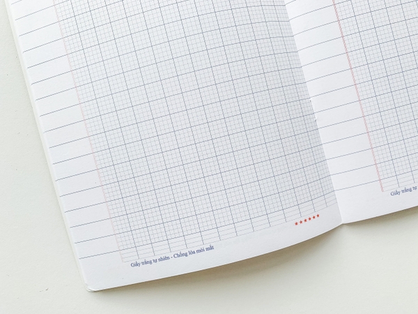 Vở ô ly tiểu học - Gấu hồng dễ thương