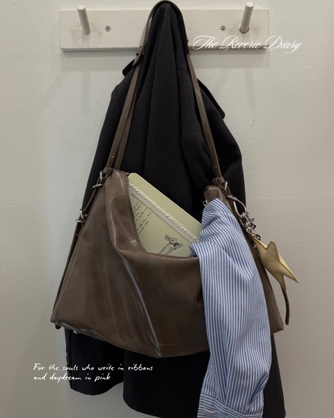 Sổ tay scrapbook A5 dot 130gsm The Reverie Diary - Thỏ Nơ