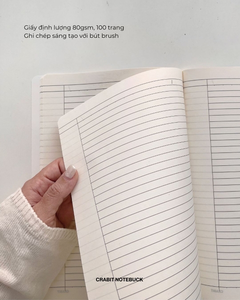 Vở kẻ ngang 100 trang 80gsm Chấm bi - Hồng