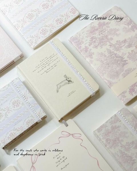 Sổ tay scrapbook A5 dot 130gsm The Reverie Diary - Thỏ Nơ