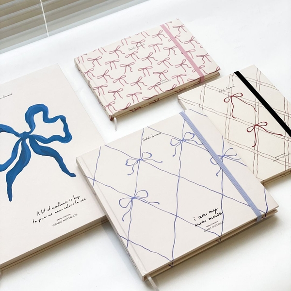 Sổ vẽ A5 sketchbook 190gsm Ribbon - Nơ hồng ngang